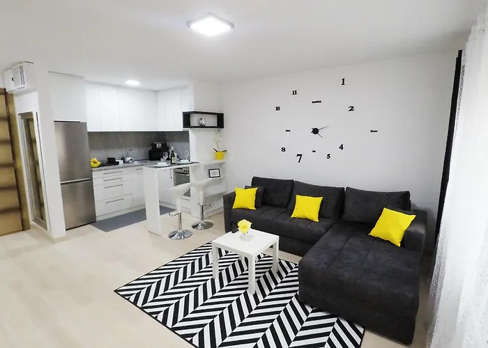 Διαμέρισμα Bright Lux